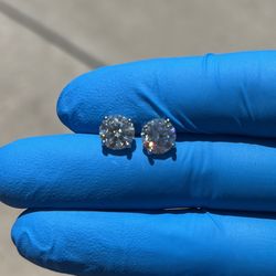 Moissanite Diamond Stud Earrings