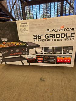 Blackstone Original Outdoor Griddle, 36 Inch 4-Burner Flat Top Grill with Hood, Black