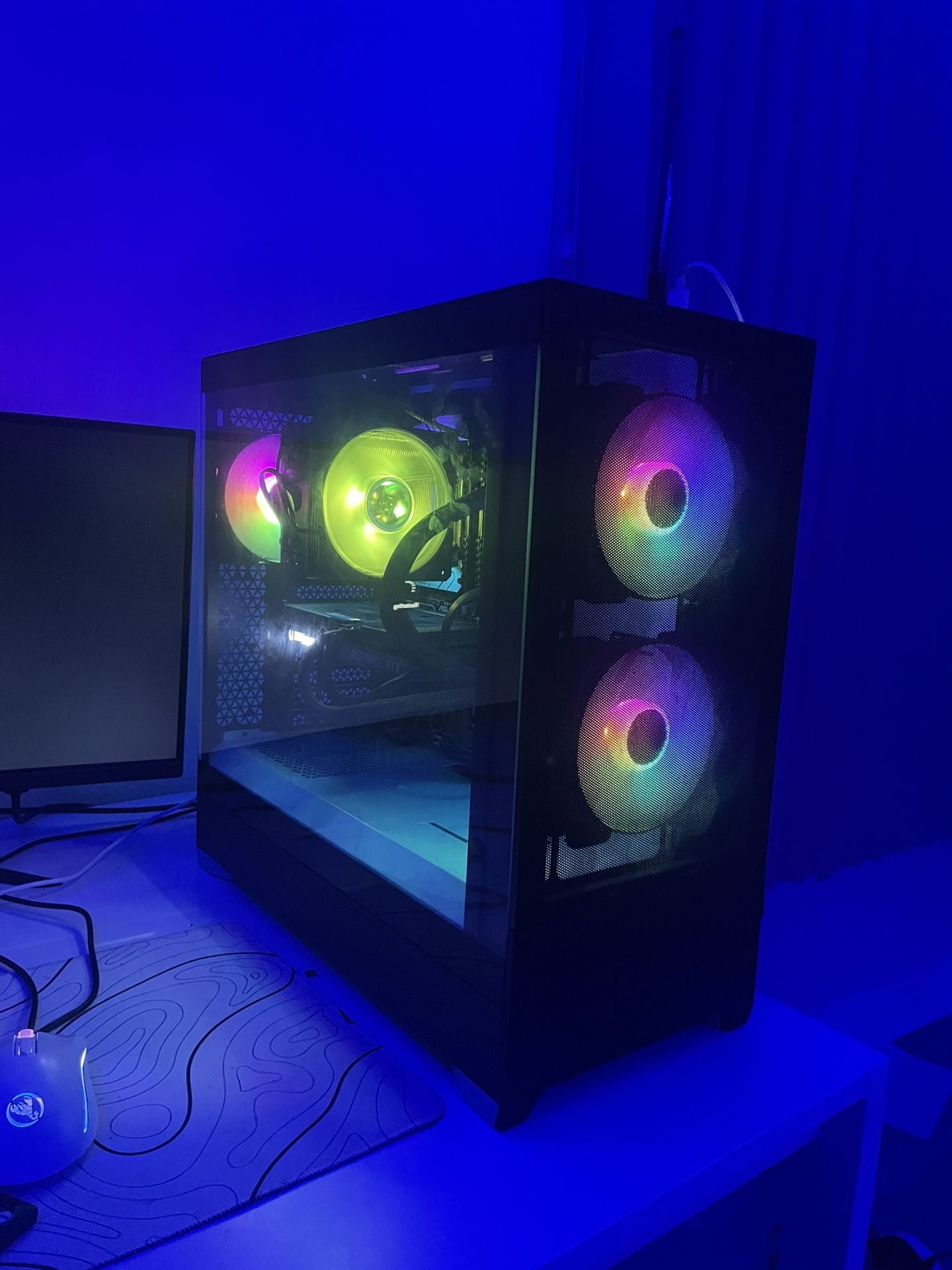 GAMING PC: Rtx 3060ti , I5 12400F, 16gb ram, 1TB SSD