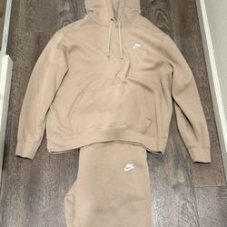 Cream Nike sweat Suit 