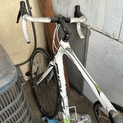 RIDLEY FULL CARBON ROAD BIKE 56” $500