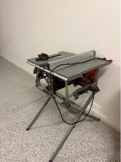 Ridgid Table Saw with folding stand