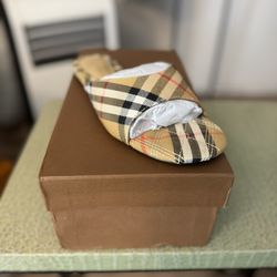 Burberry Sandal Size 38 & 39