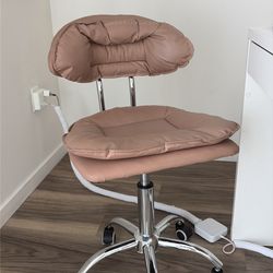 Desk chair - mauve