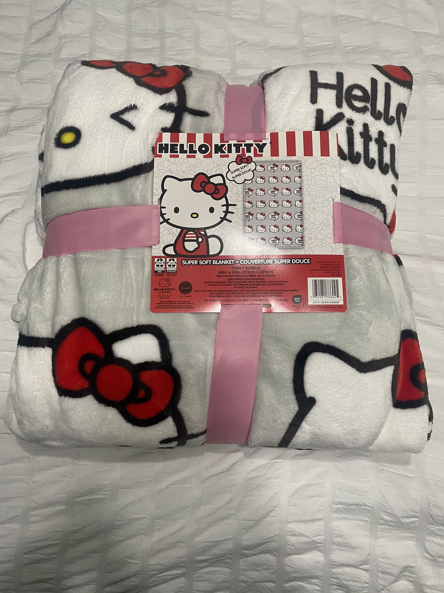 Hello Kitty Blanket