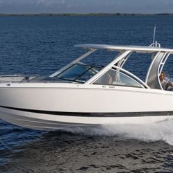 2025 Chaparral 310 OSX