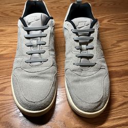 Men’s Nike Premium gray Shoes