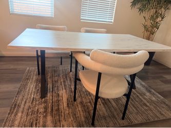 Dinning table
