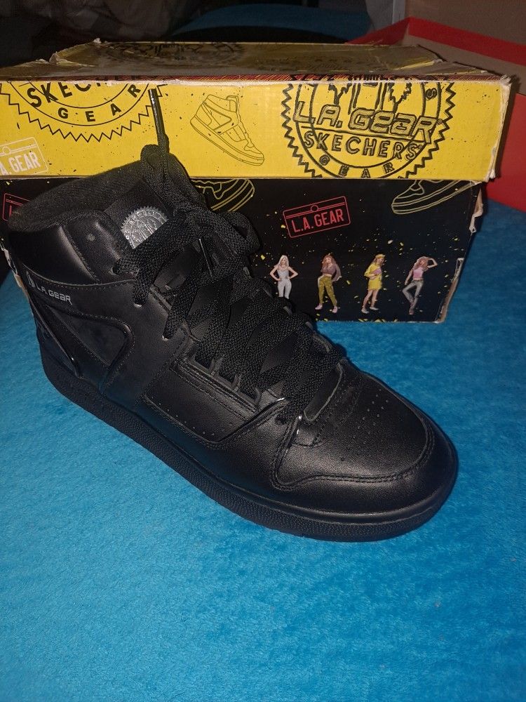 L.A  Gear Skechers
