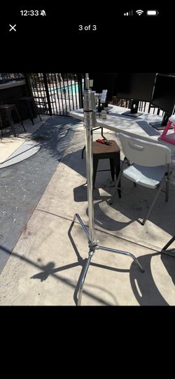 Avenger C Stand