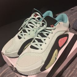 Jordan Tatum 2 Vortex  Size 11.5