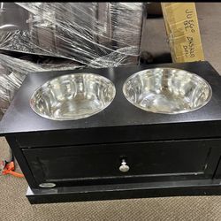 Dog bowls with storage