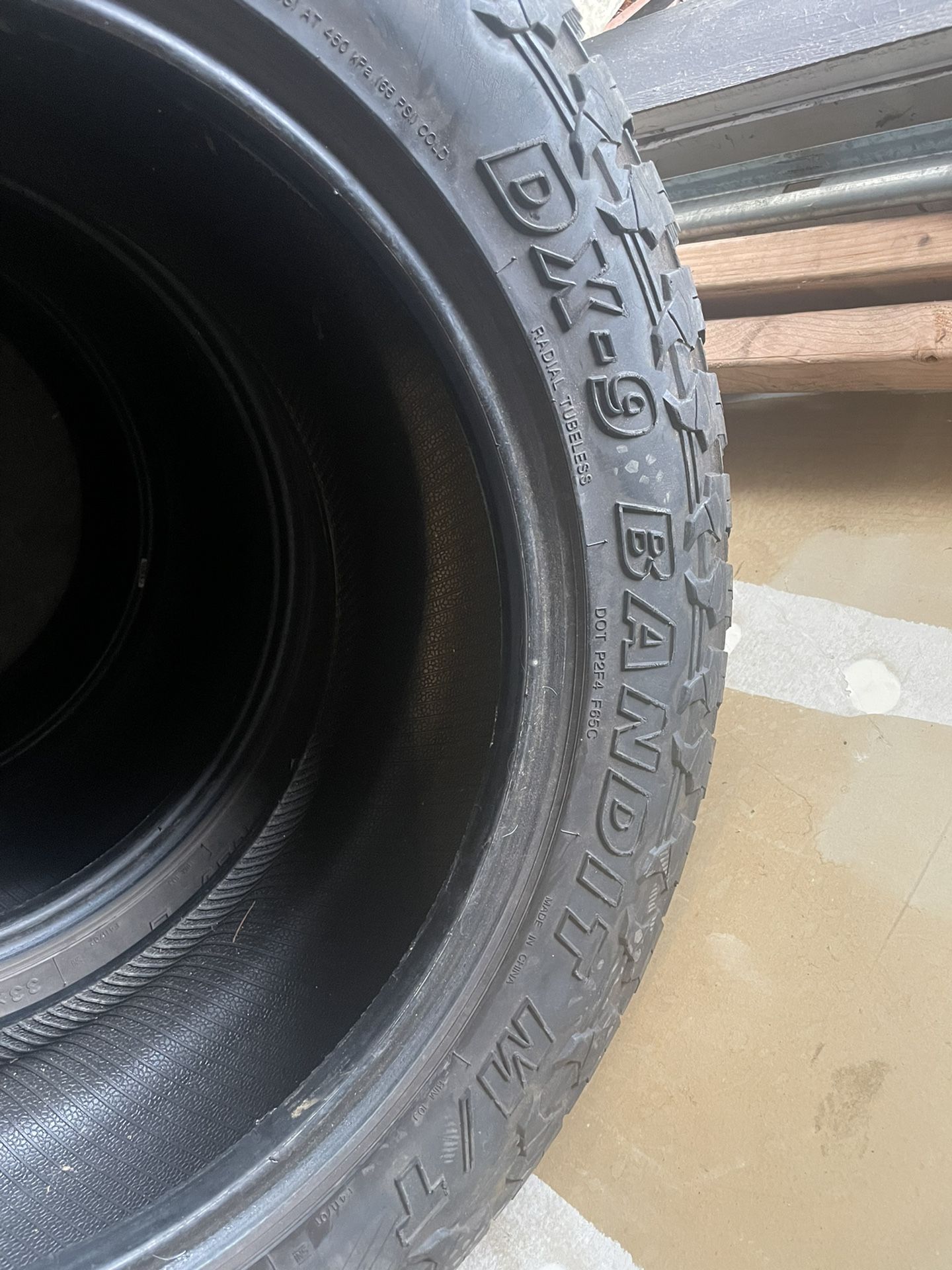 DX-9 Bandit M/T Tires
