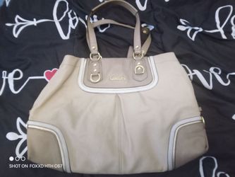 2010 coach leather tote