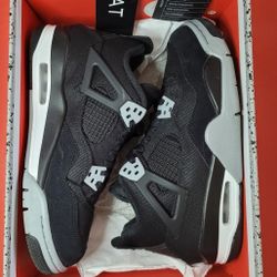 Jordan 4 Black Canvas