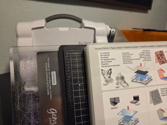 Big shot die cutting and embossing machine