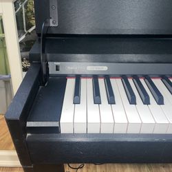 Roland DP990F Digital Piano-Pick Up Only