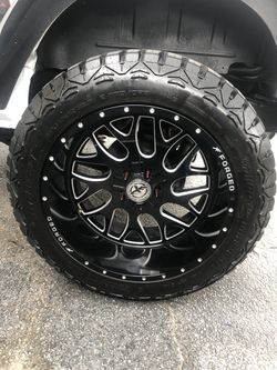 22x12 Jeep Wheels 22s on 35x12.50 Forged
