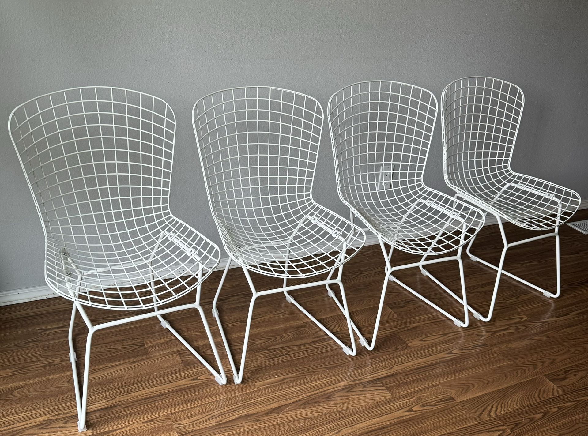 ICONIC DEAL! Mid-Century Modern Bertoia Style White Mesh Chairs - Set of 4 available accent dining chairs