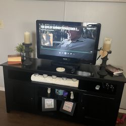 Moving!Must Go!!!Black TV Stand 58”W x 28”H with storage 