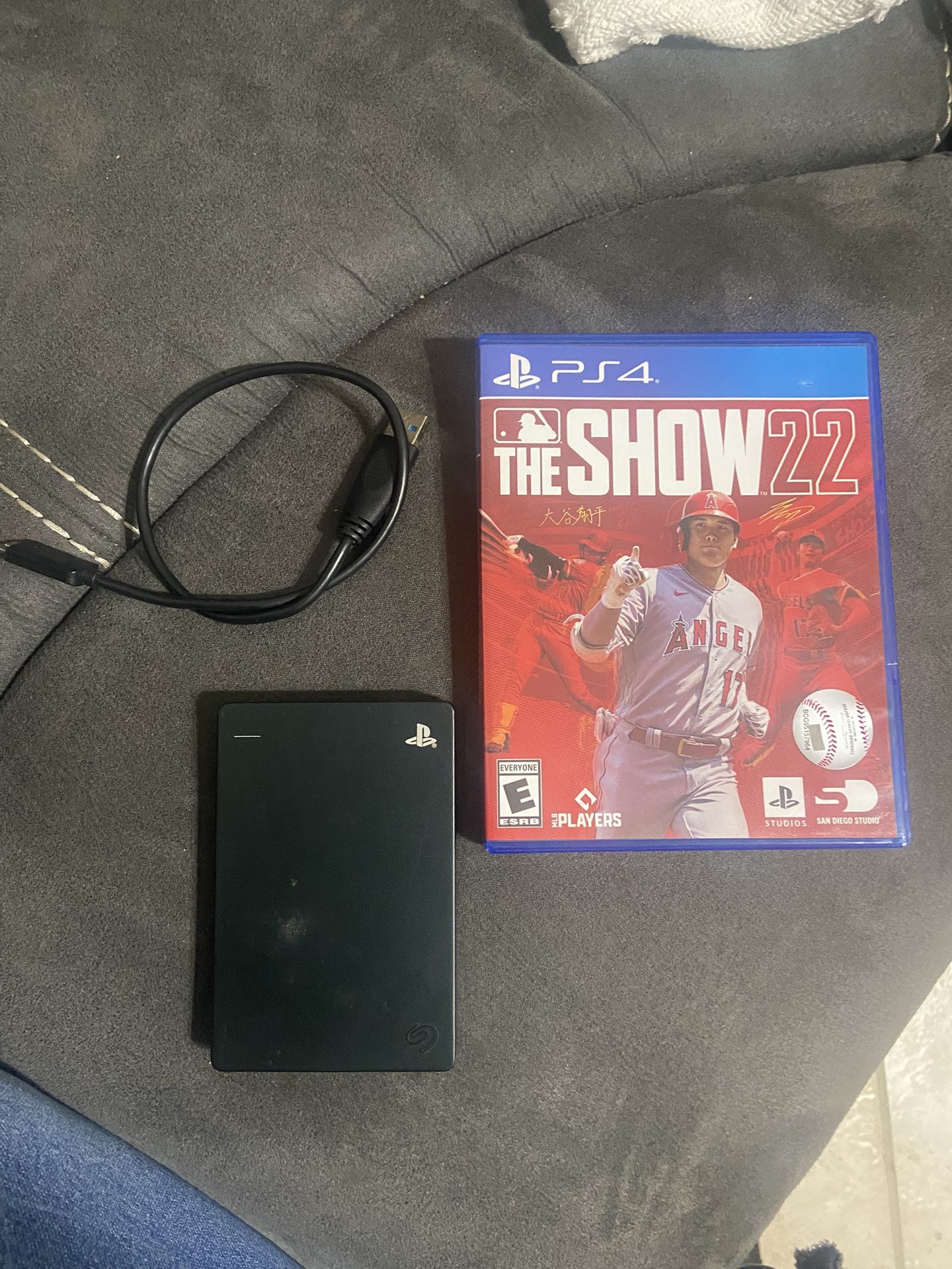 2TB Sony game drive + The Show 22
