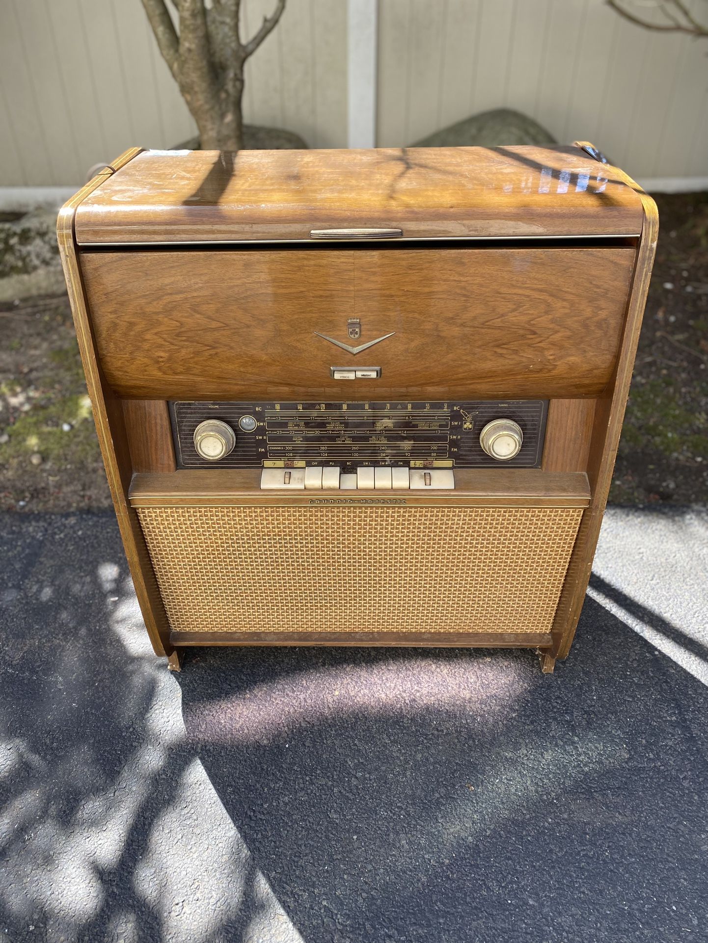 Vintage Grundig Majestic 7000 Radio / Phono Receiver