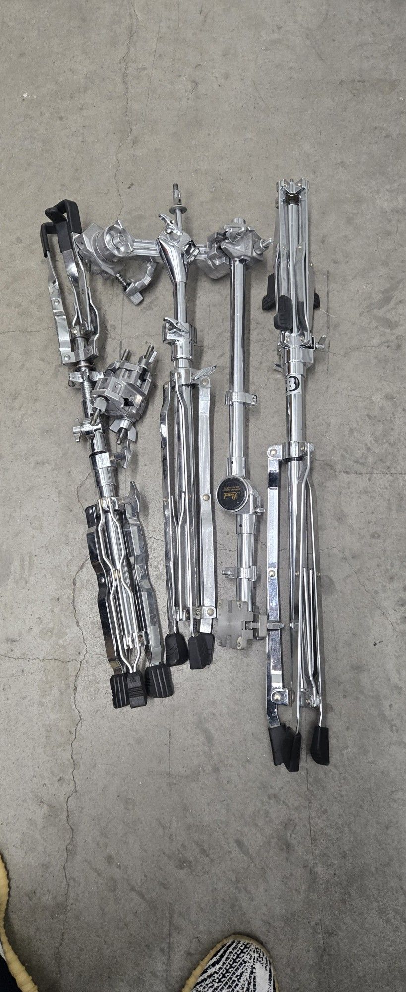 Selling Drums Harware Yamaha And Perl