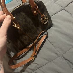 Michael Kors Crossbody 