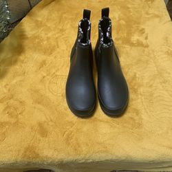 Women Rain Boots 🥾 Size 7