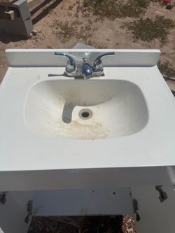 Bathroom sink