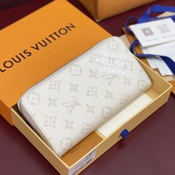 Louis Vuitton's classic women's wallet