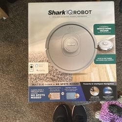 Shark IQ ROBOTS 