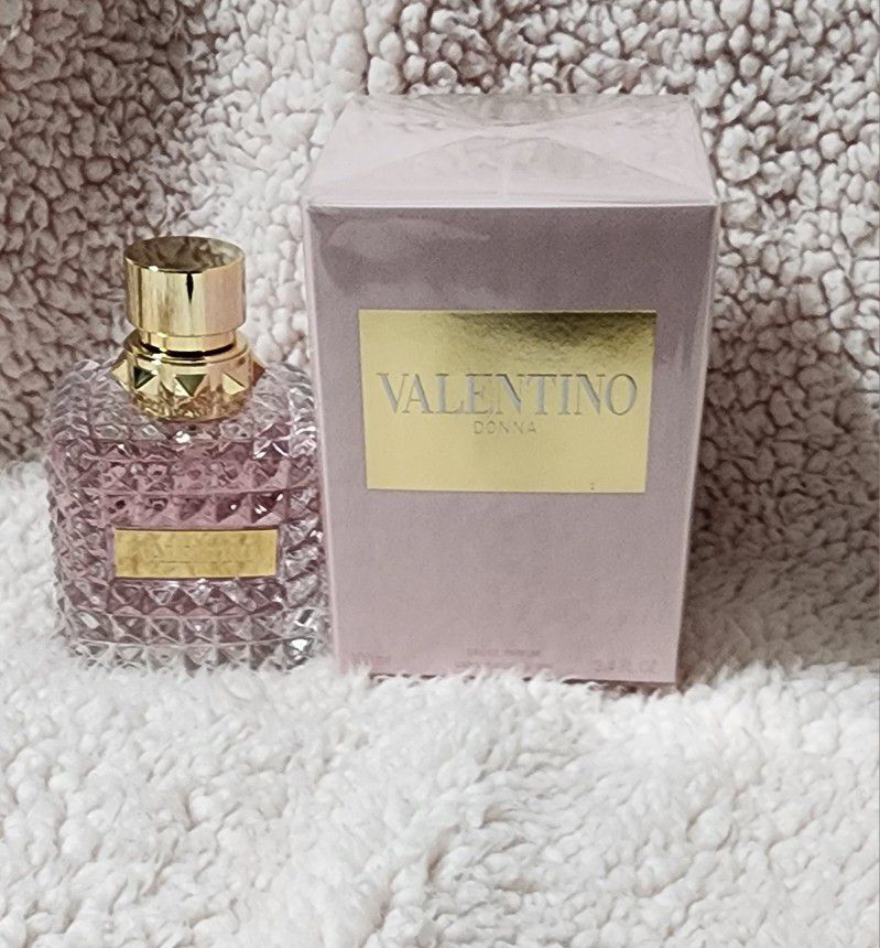 Valentino Donna Perfume (Authentic)