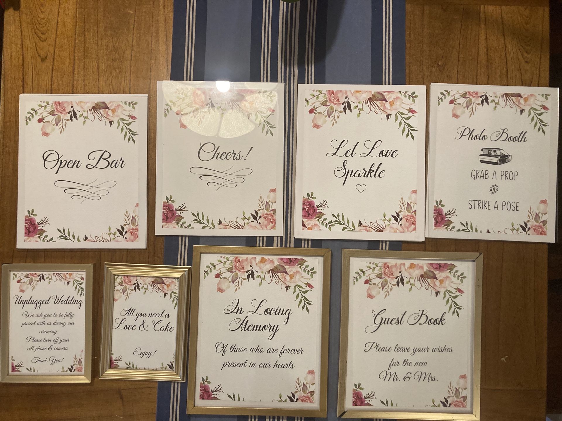 10 Framed Wedding Signs