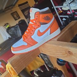Jordan 1 Pumpking 
