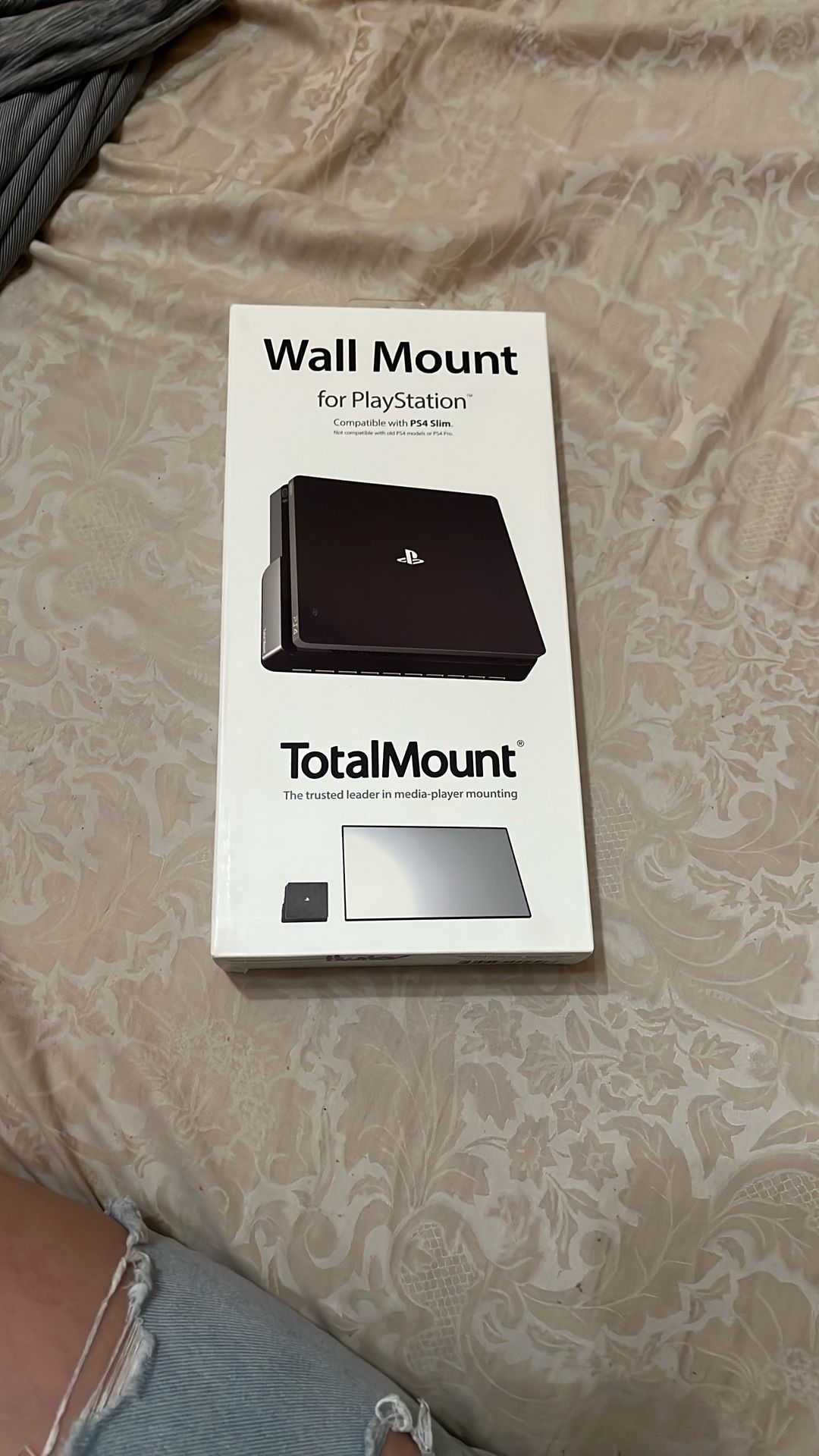 ps4 wall mount