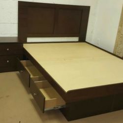 Storage Platform with 4 Drawers