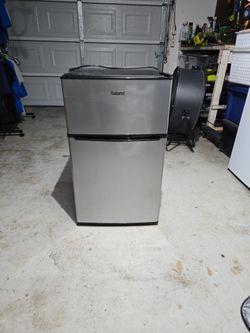New Mini Fridge