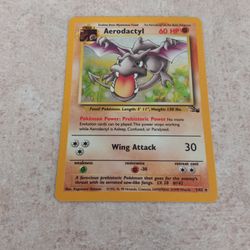 Holographic 1995 Aerodactyl Pokemon Cards 