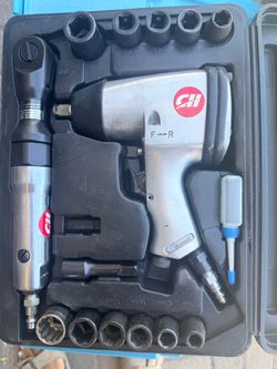 Campbell Hausfeld Air Impact Wrench Kit with Sockets