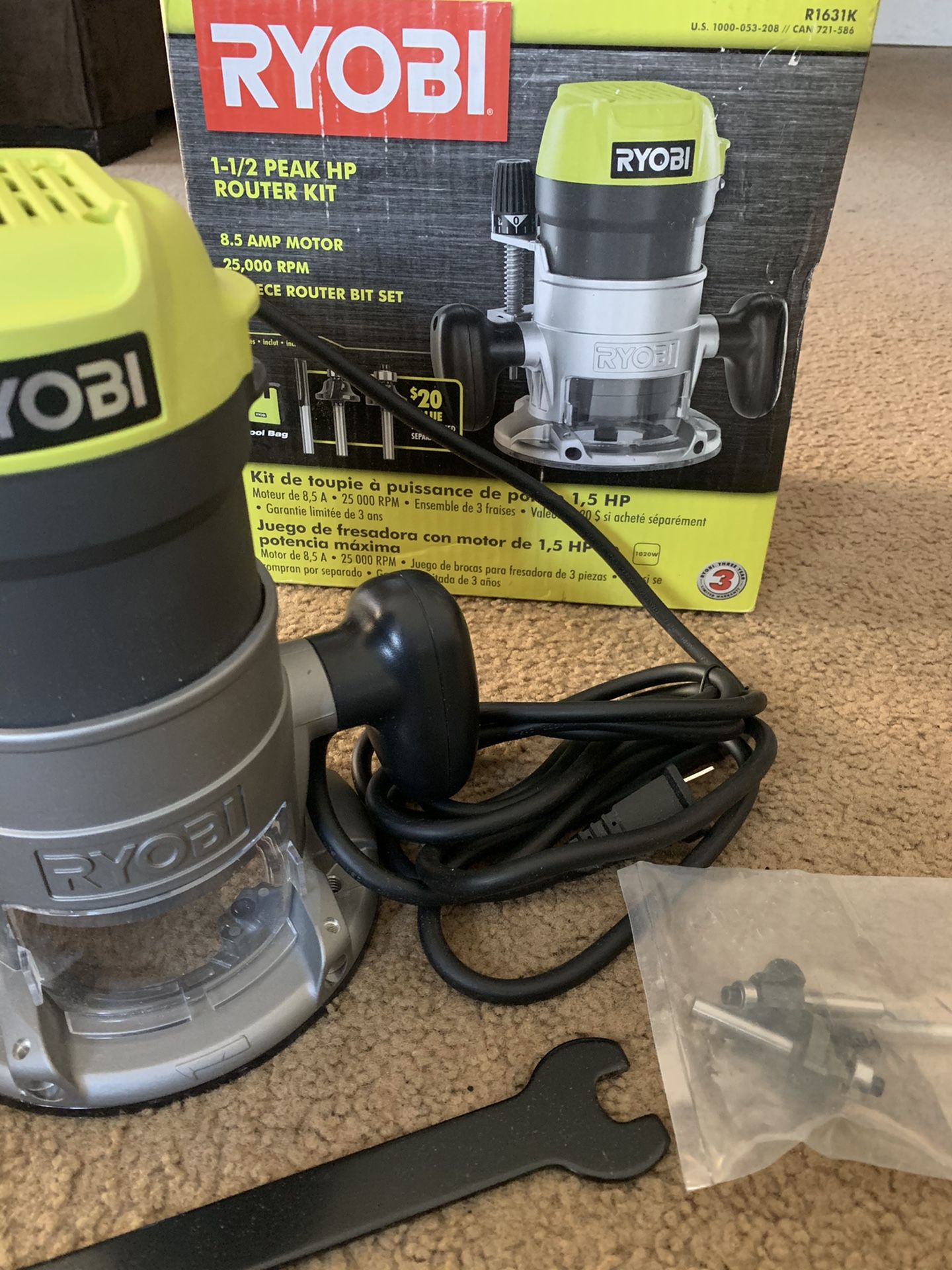 RYOBI 8.5 Amp 1-1/2 Peak HP Fixed Base ROUTER
