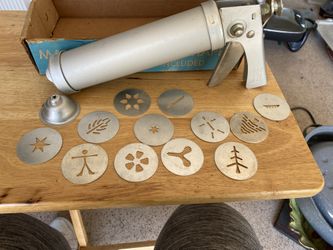 Wear Ever Cookie Press