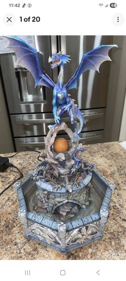 Franklin Mint Michael Whelan's Dragon Fountain MIB - RARE (BROKEN WING/LEFT NAIL