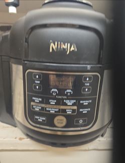 Ninja Foodi Air Fryer / Pressure Cooker – Excellent Condition