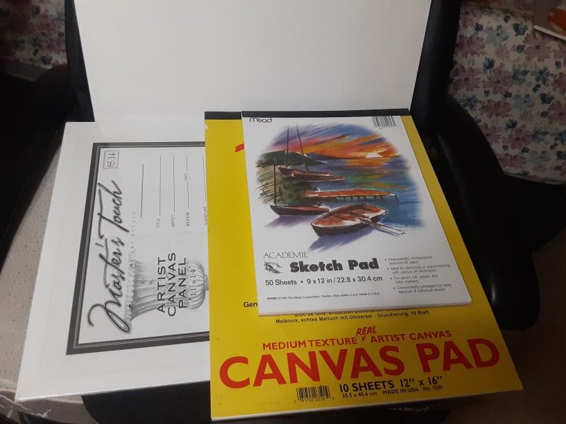 Artist Canvases And Sketch Pads