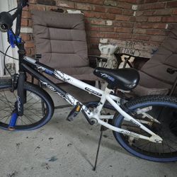 18 In Boys Bike 
