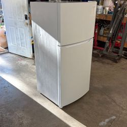 Garage Refrigerator 