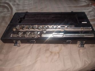 Yamaha flute