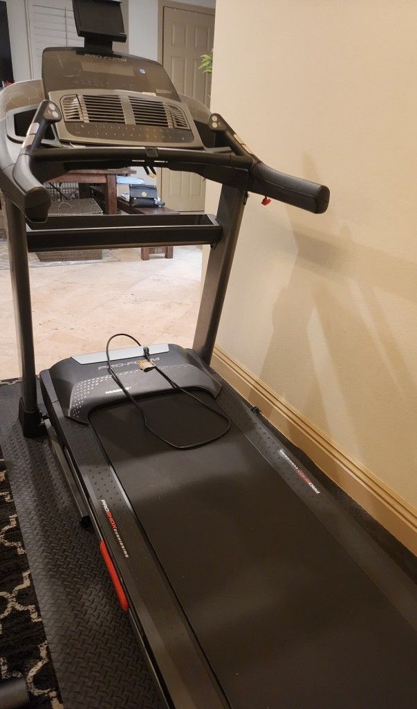 Proform Mach Z3 Treadmill