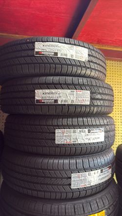 Hankook Kinergy ST 205/75R15 97T Tires